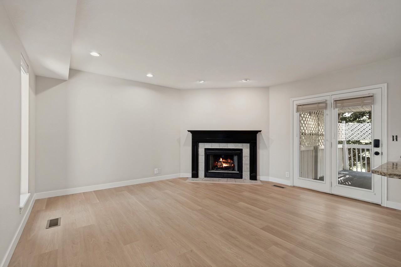 11390 Se - Photo 6 of 24