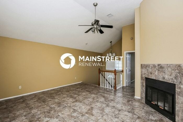 764 Meadowcreek Ct - Photo 5 of 17