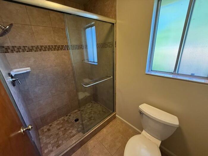 75 Stuart Ct - Photo 6 of 27