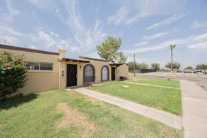 featured image of 388 N Comanche Dr #7