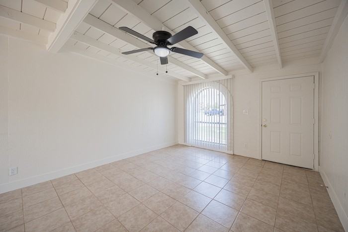 388 N Comanche Dr #7 - Photo 6 of 19