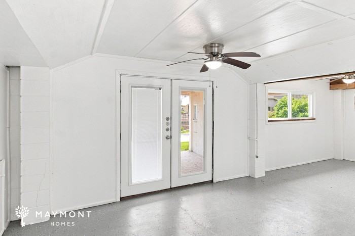 228 Barracuda St - Photo 6 of 15