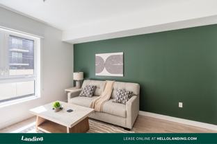 800 S Harvard Blvd - Photo 1 of 1