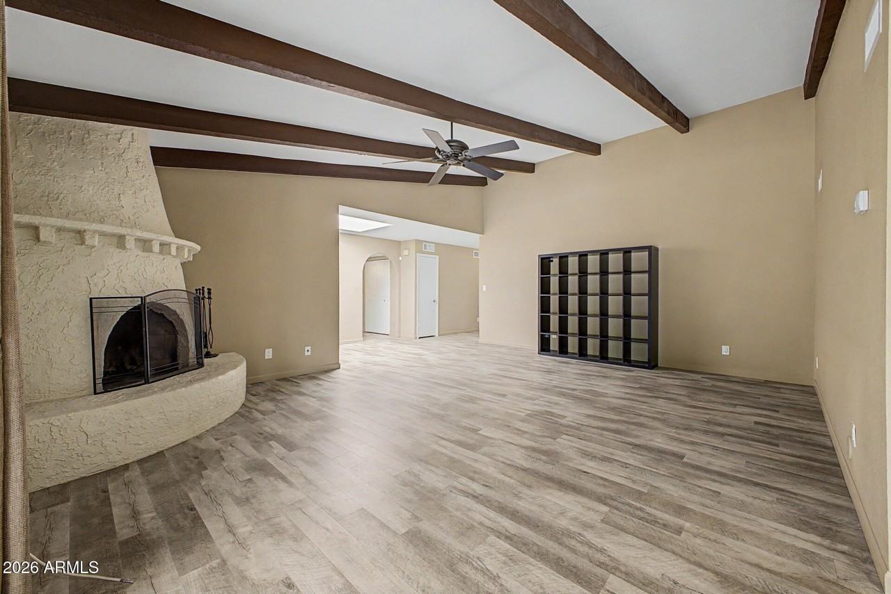 8430 N 80th Pl - Photo 6 of 26