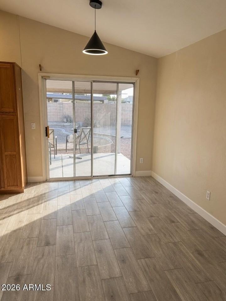 13322 N 125th Ave - Photo 3 of 11