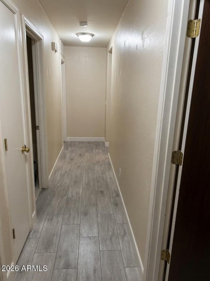 13322 N 125th Ave - Photo 6 of 11