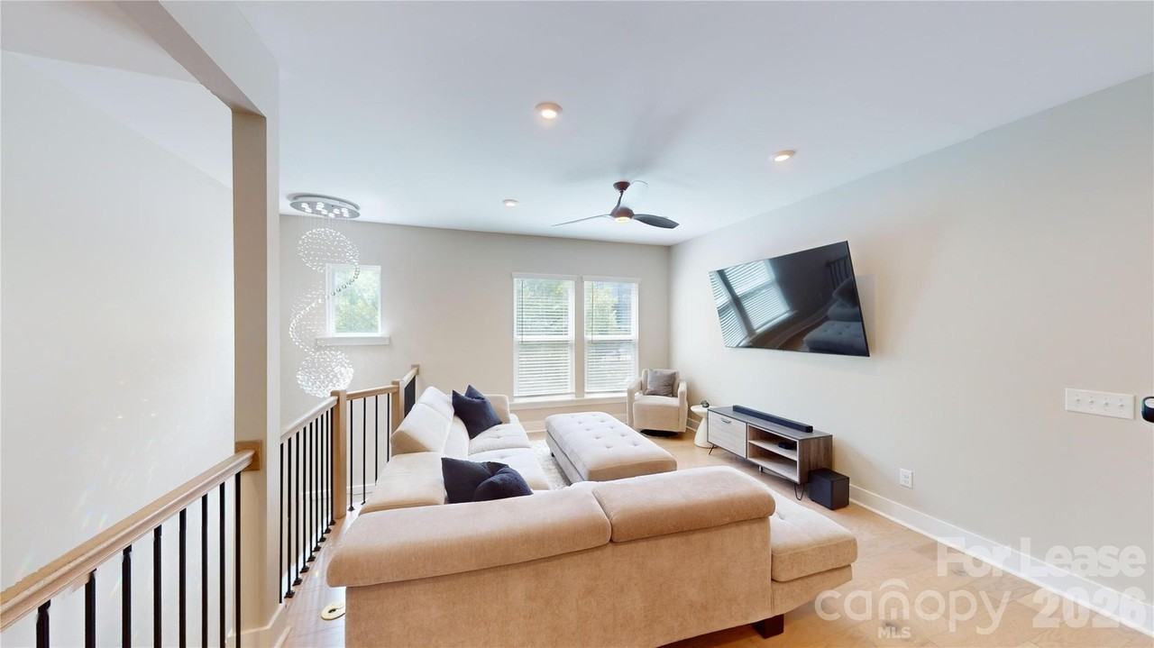 3804 Sky Haven Dr - Photo 5 of 42