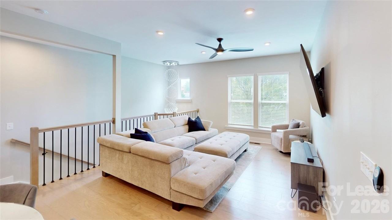 3804 Sky Haven Dr - Photo 7 of 42