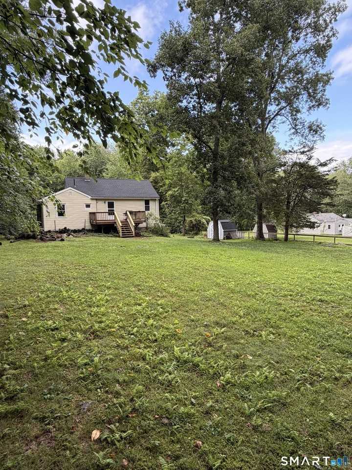 39 Gilead Rd - Photo 3 of 15