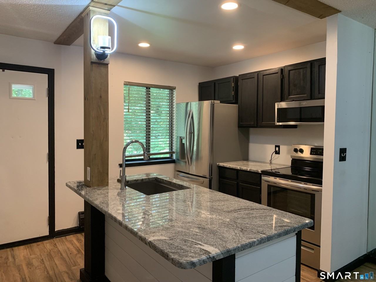 11 King Arthur Dr #5A - Photo 5 of 14