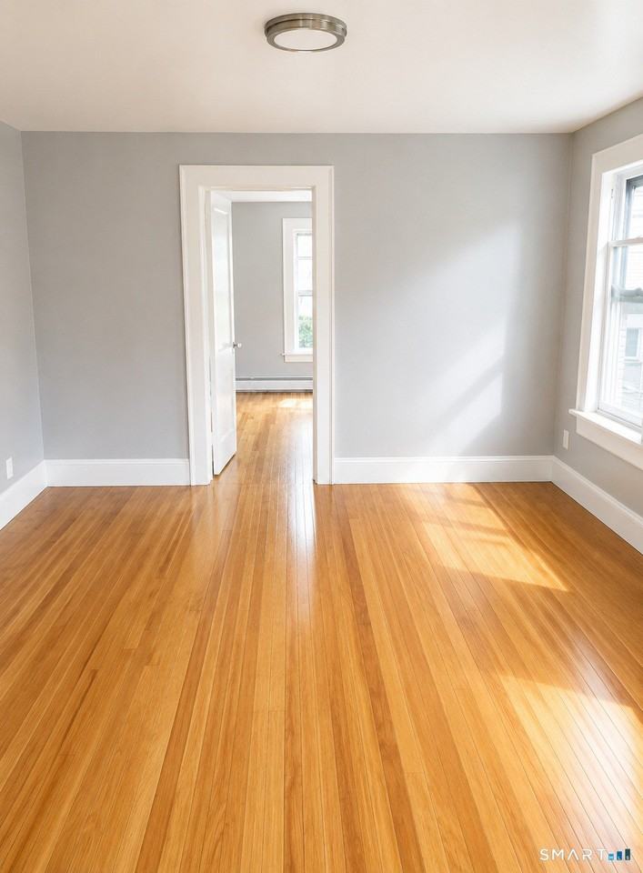 155 Beardsley Ave - Photo 3 of 14