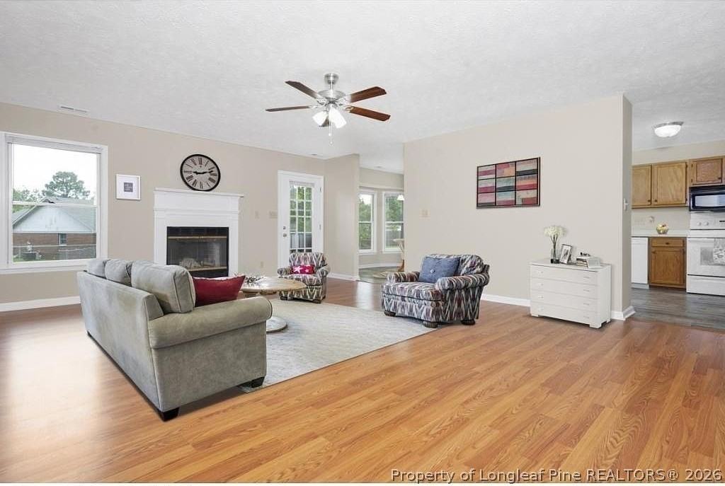 7132 Kearny Ave - Photo 5 of 27