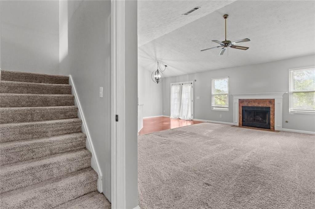 2979 Sentinel Cir - Photo 4 of 22