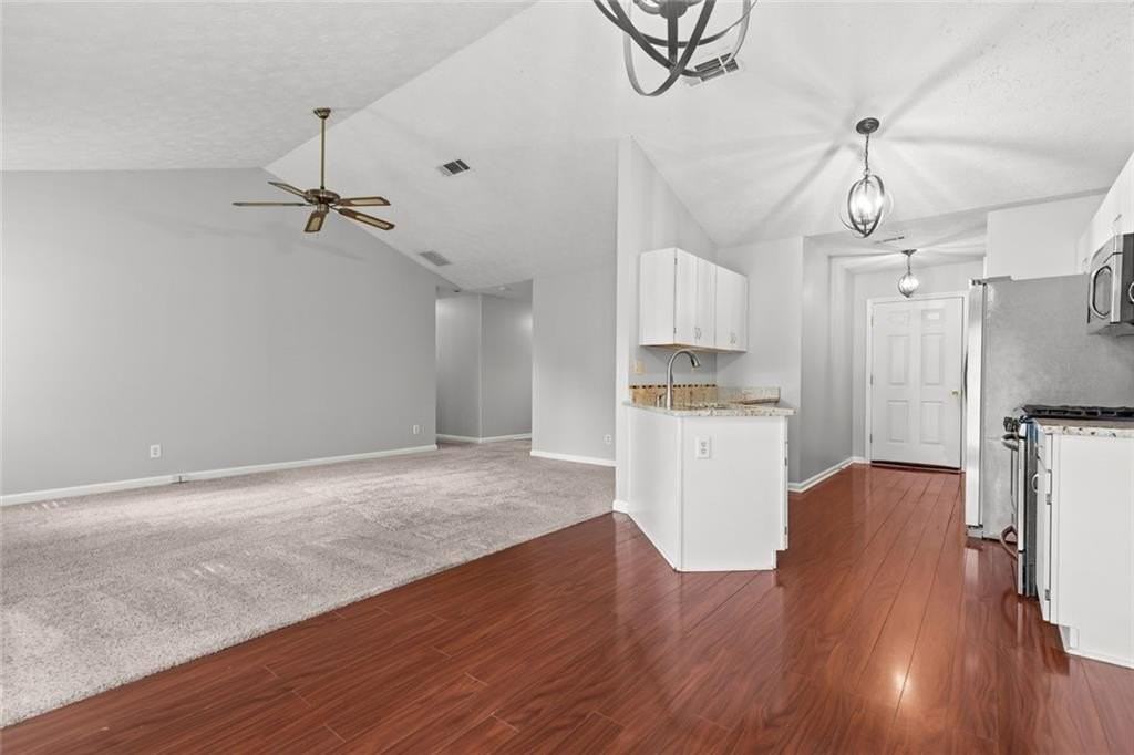2979 Sentinel Cir - Photo 7 of 22