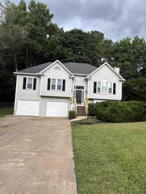 5045 Bayberry Ct - Photo 2 of 38