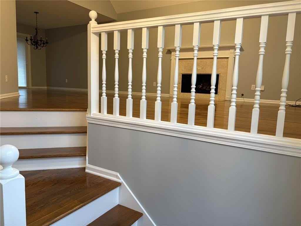 5045 Bayberry Ct - Photo 7 of 38