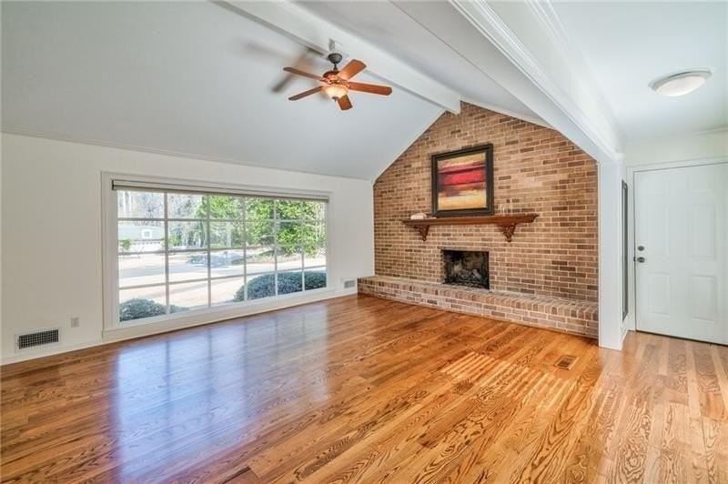 4010 Mansion Dr - Photo 4 of 22