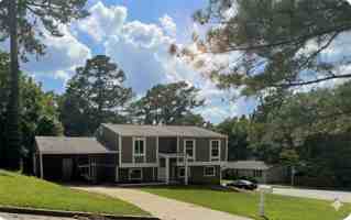 featured image of 4941 Isle Royal Ct