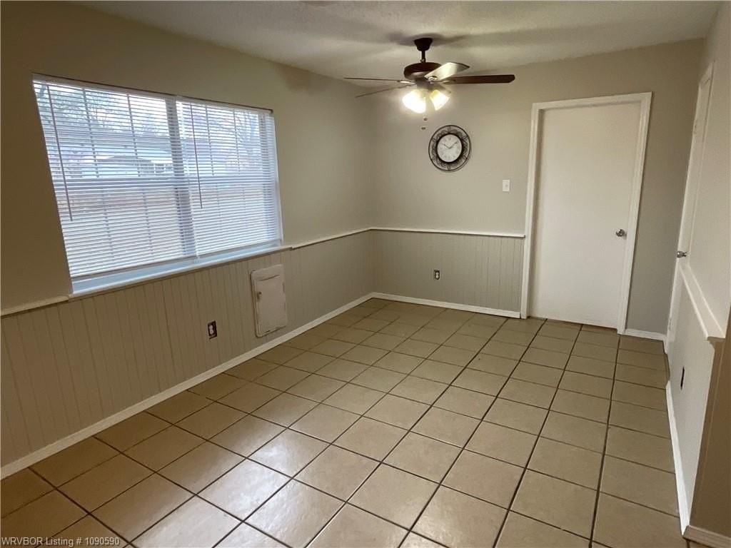 1107 N St - Photo 5 of 12