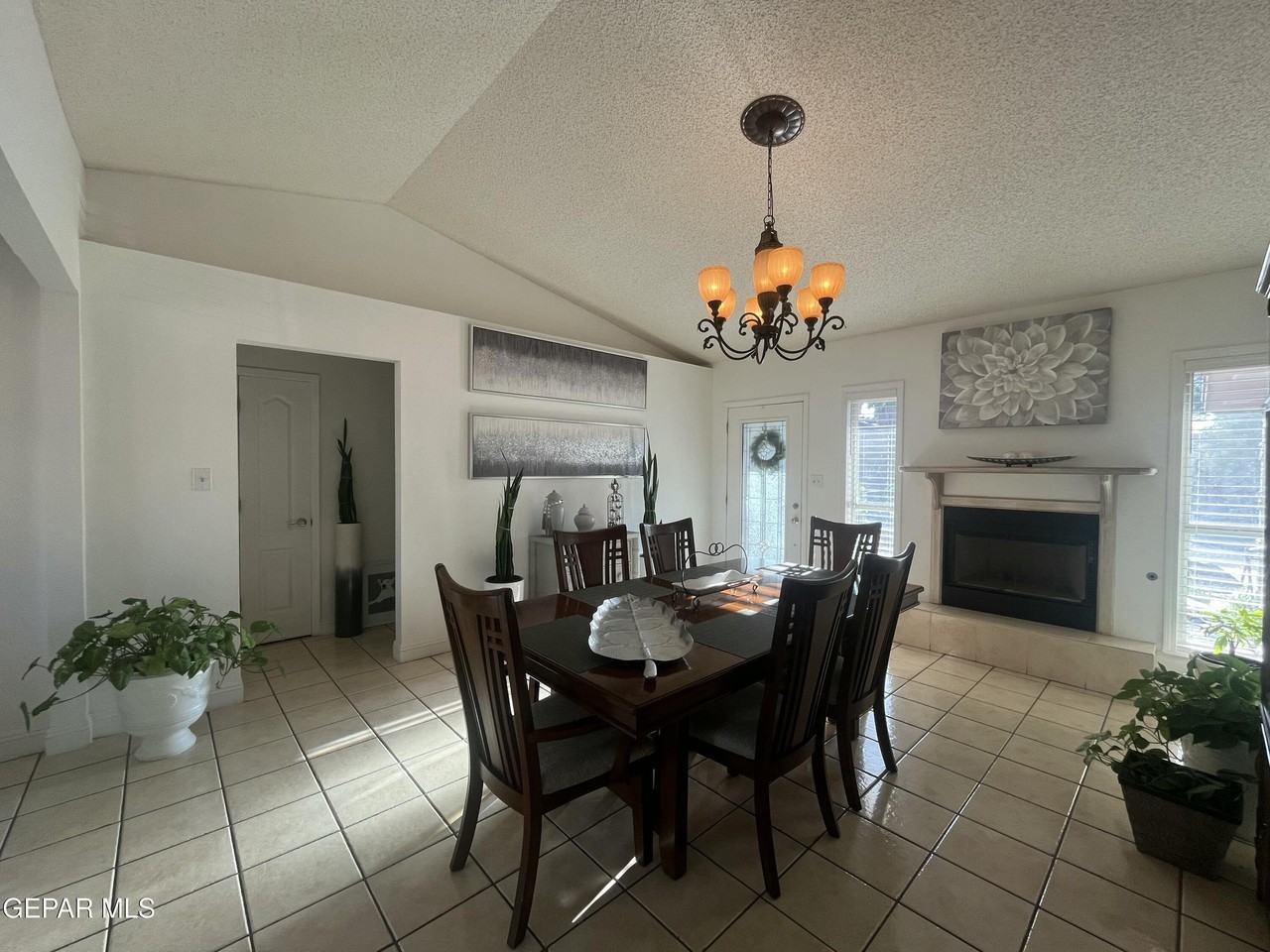 157 Lago De Oro Dr - Photo 4 of 19