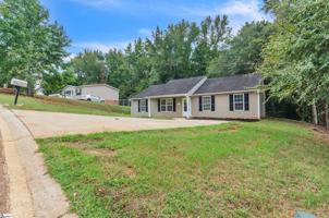 featured image of 138 Robin Ridge Cir