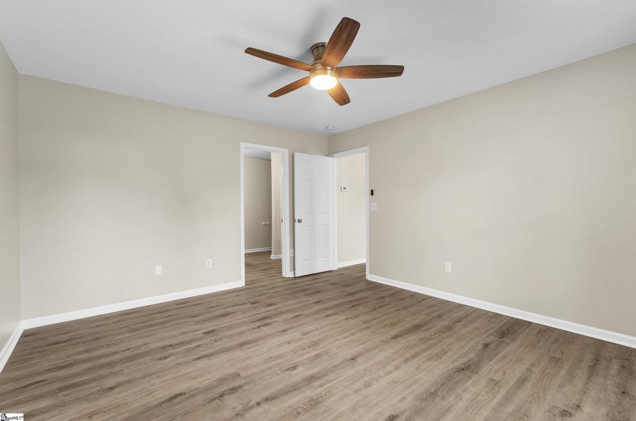 138 Robin Ridge Cir - Photo 7 of 11