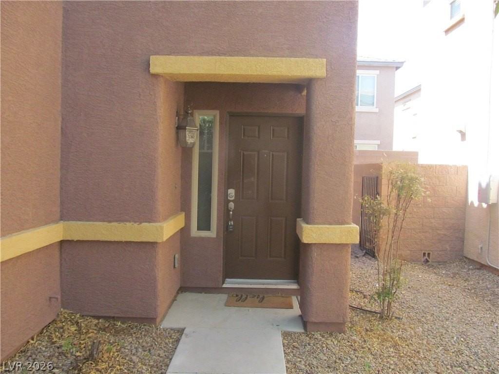 717 Calamus Palm Pl - Photo 2 of 32