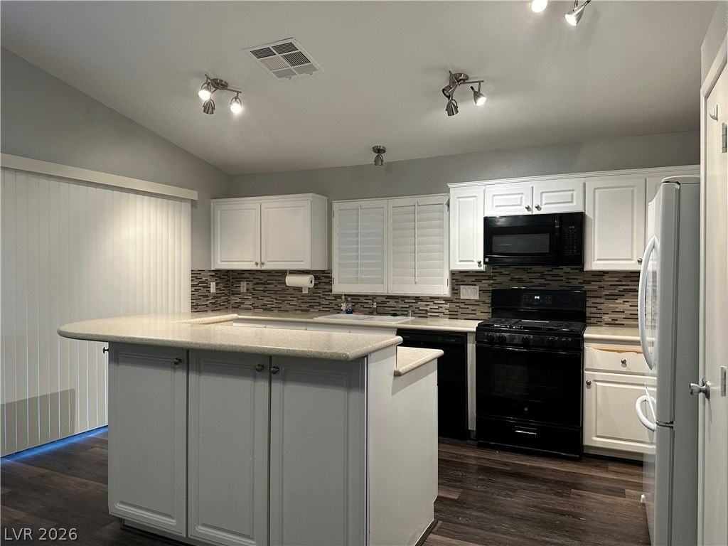 27 Garrett Ct - Photo 6 of 18