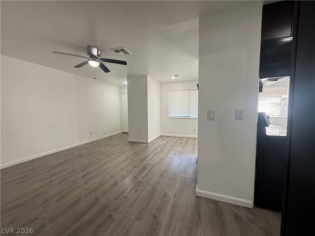 6208 Ilanos Ln #B - Photo 4 of 15