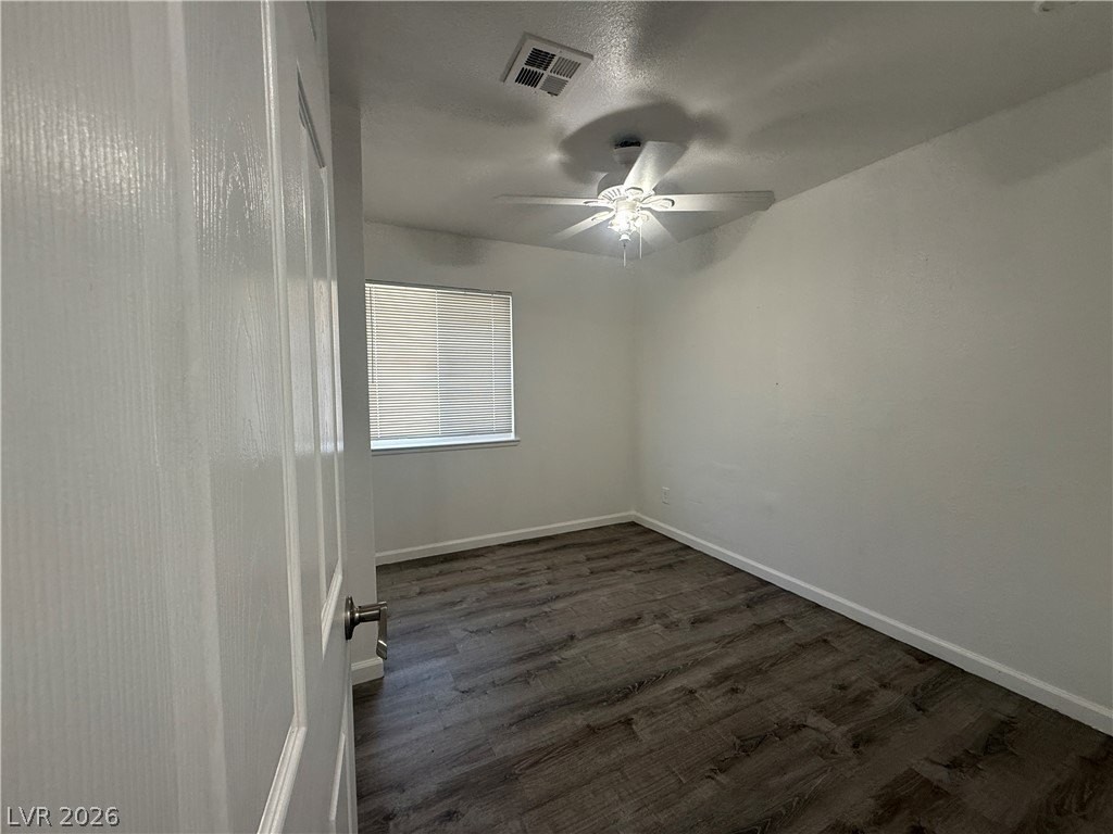 6208 Ilanos Ln #B - Photo 5 of 15