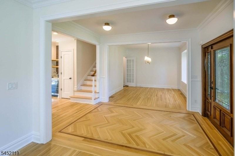 21 Anthony Dr - Photo 3 of 17