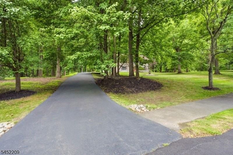 9 Stirrup Way - Photo 4 of 40