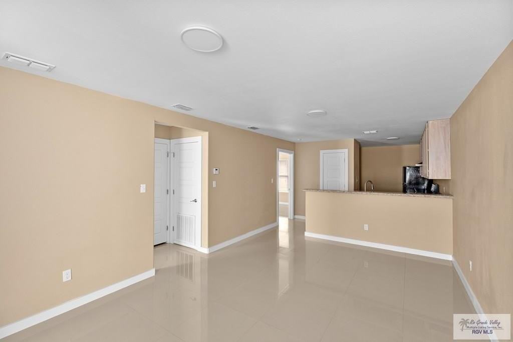 3055 El Paso #I1 - Photo 3 of 16