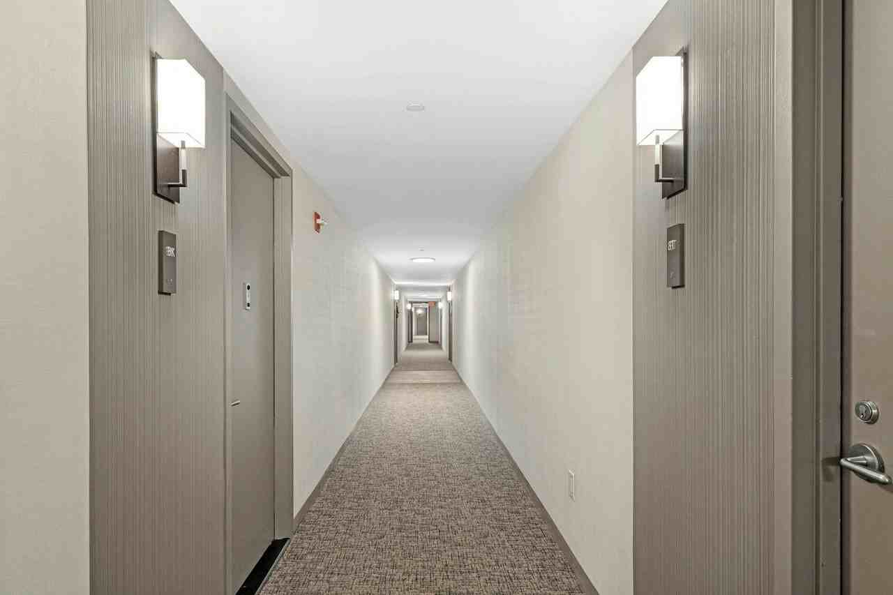 700 GROVE ST #5R - Photo 4 of 13