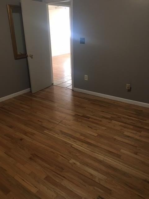 811 W Cates St - Photo 4 of 30