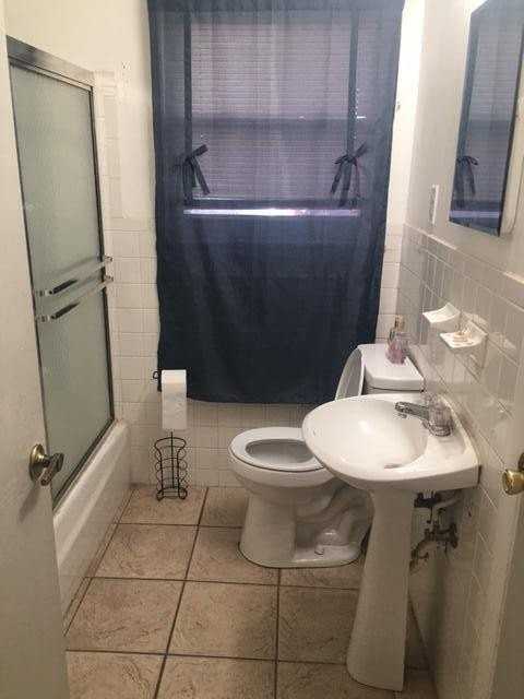 811 W Cates St - Photo 6 of 30
