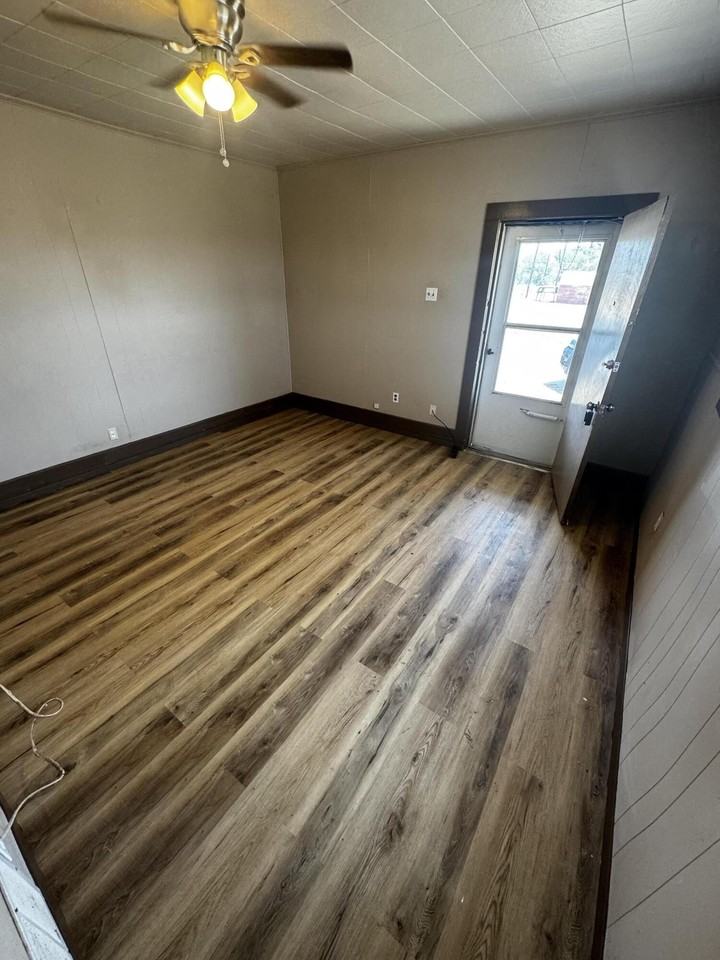 11704 County Road 6900 #B - Photo 5 of 12