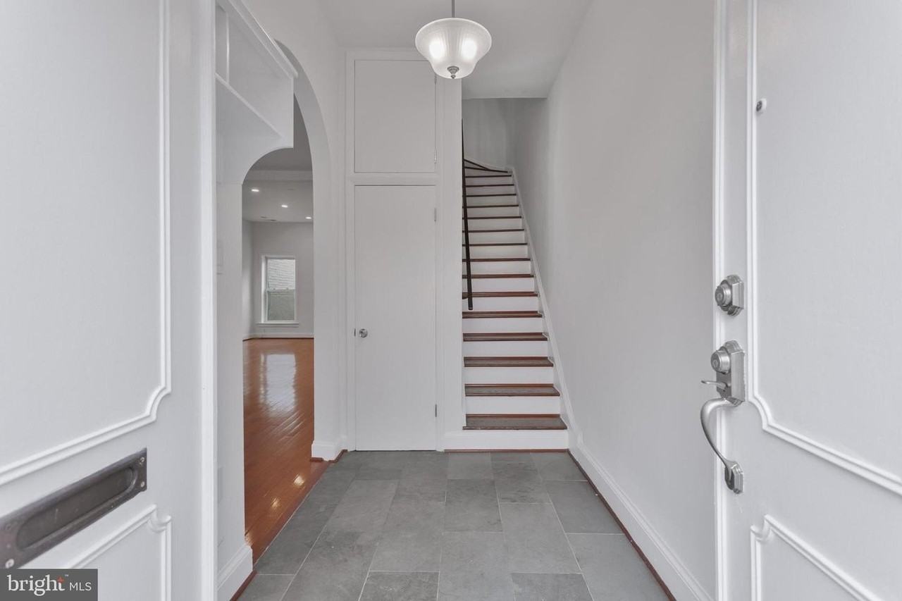1339 Corcoran St Nw - Photo 4 of 45