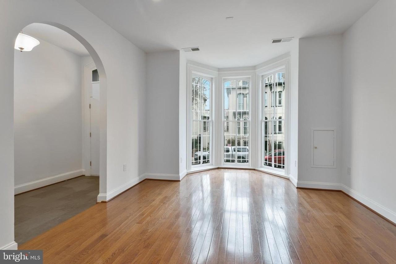 1339 Corcoran St Nw - Photo 5 of 45
