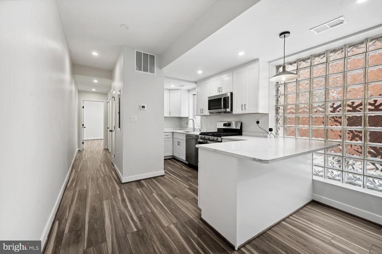 1850 Ingleside Ter Nw - Photo 6 of 20