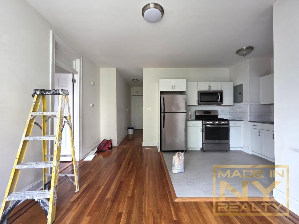 2521 31st Ave #B54 - Photo 3 of 7