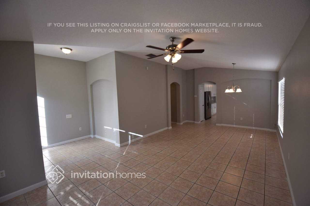 1175 Snug Harbor Dr - Photo 2 of 12