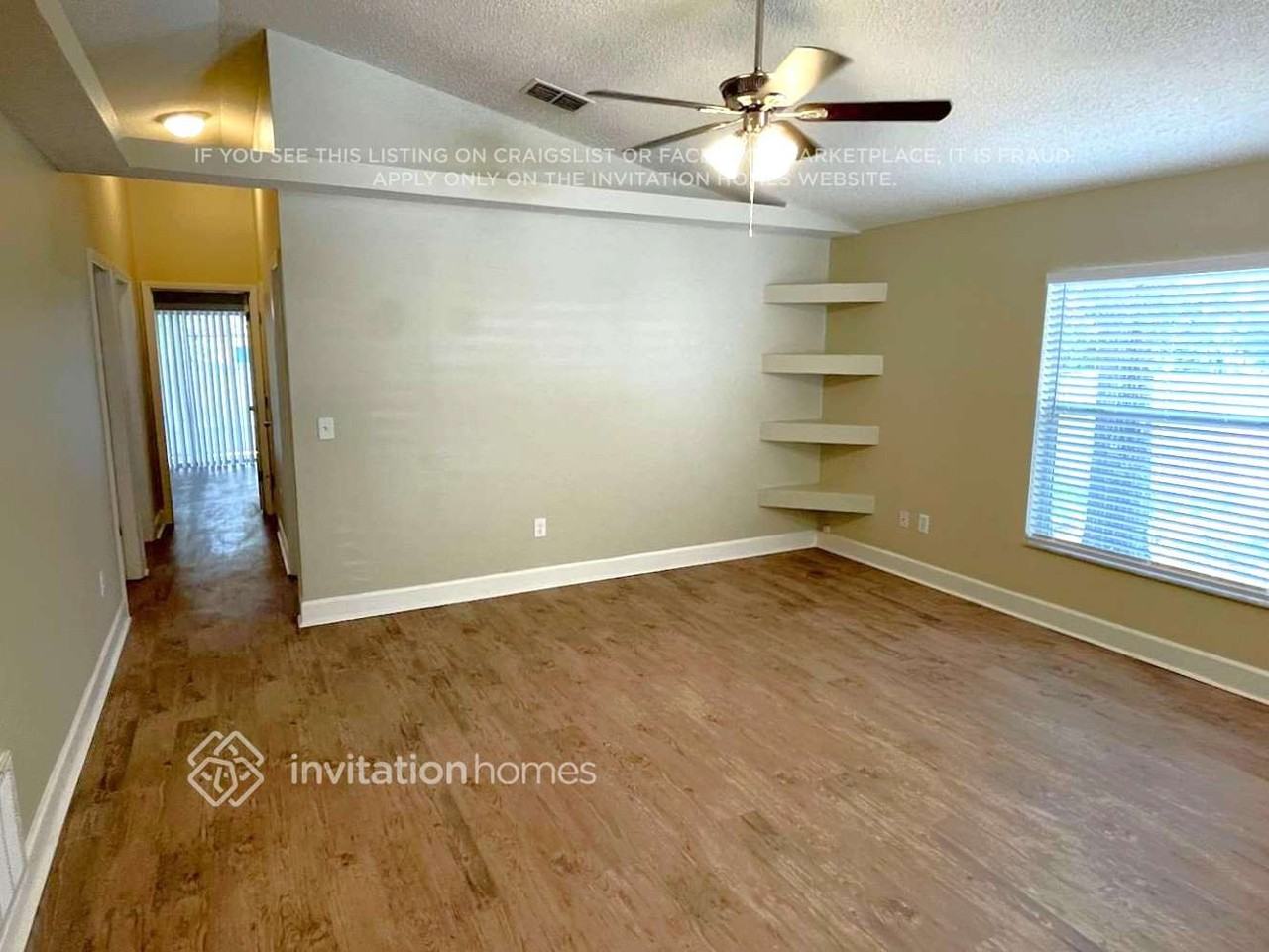 924 N Grant St - Photo 2 of 12