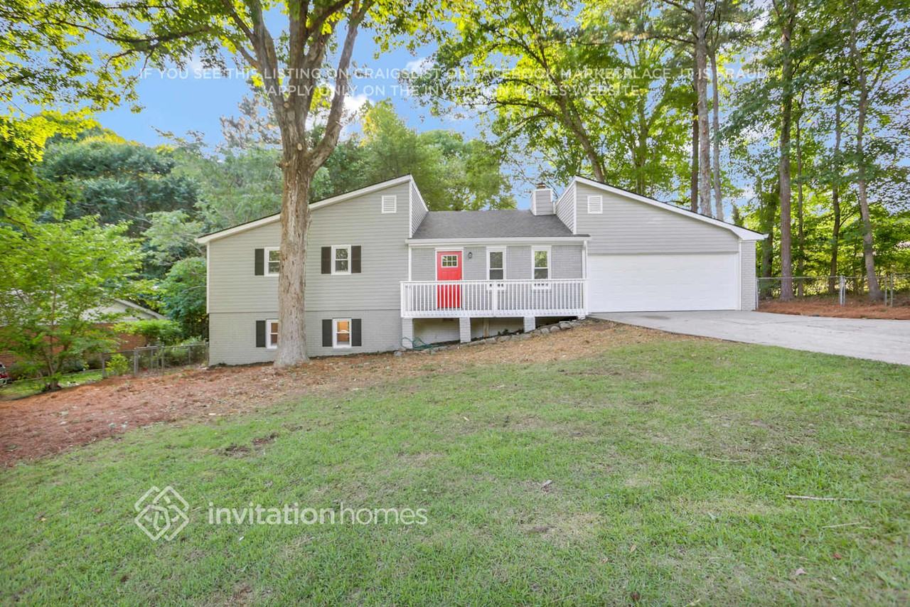 3997 Reid Rd - Photo 2 of 28