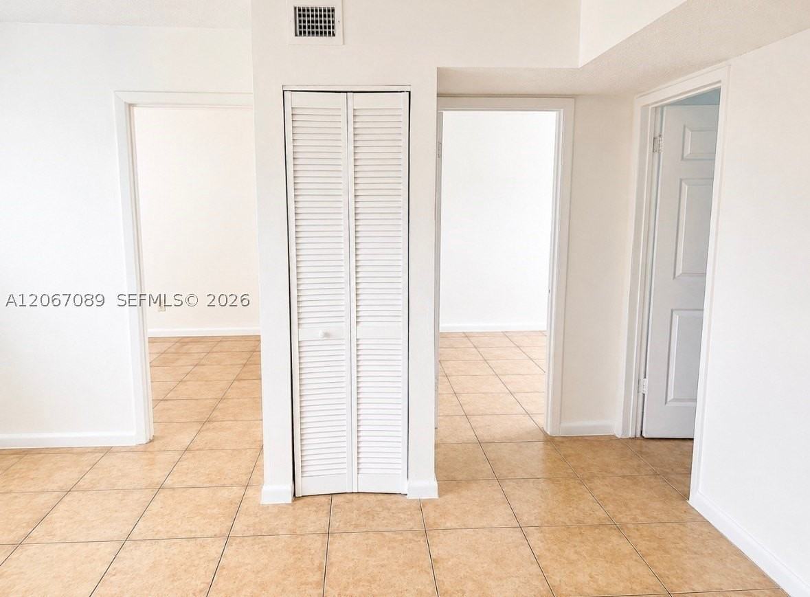 272 Sw 3rd St #AD - Photo 4 of 11