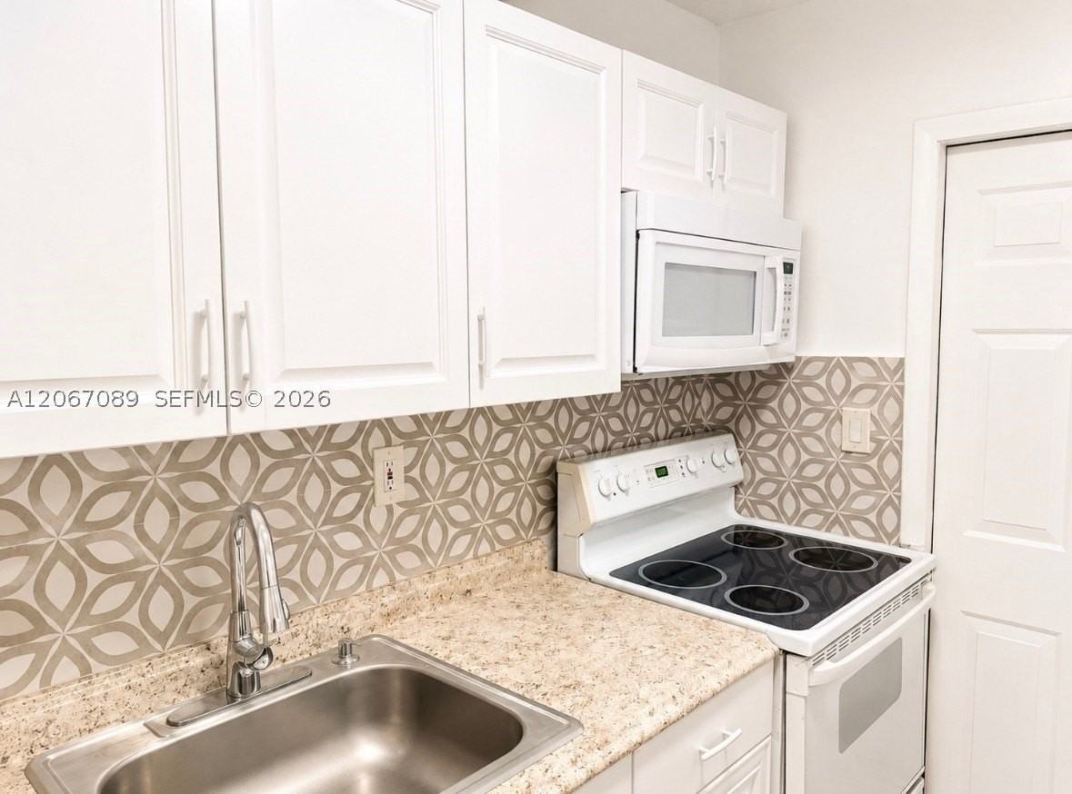 272 Sw 3rd St #AD - Photo 7 of 11