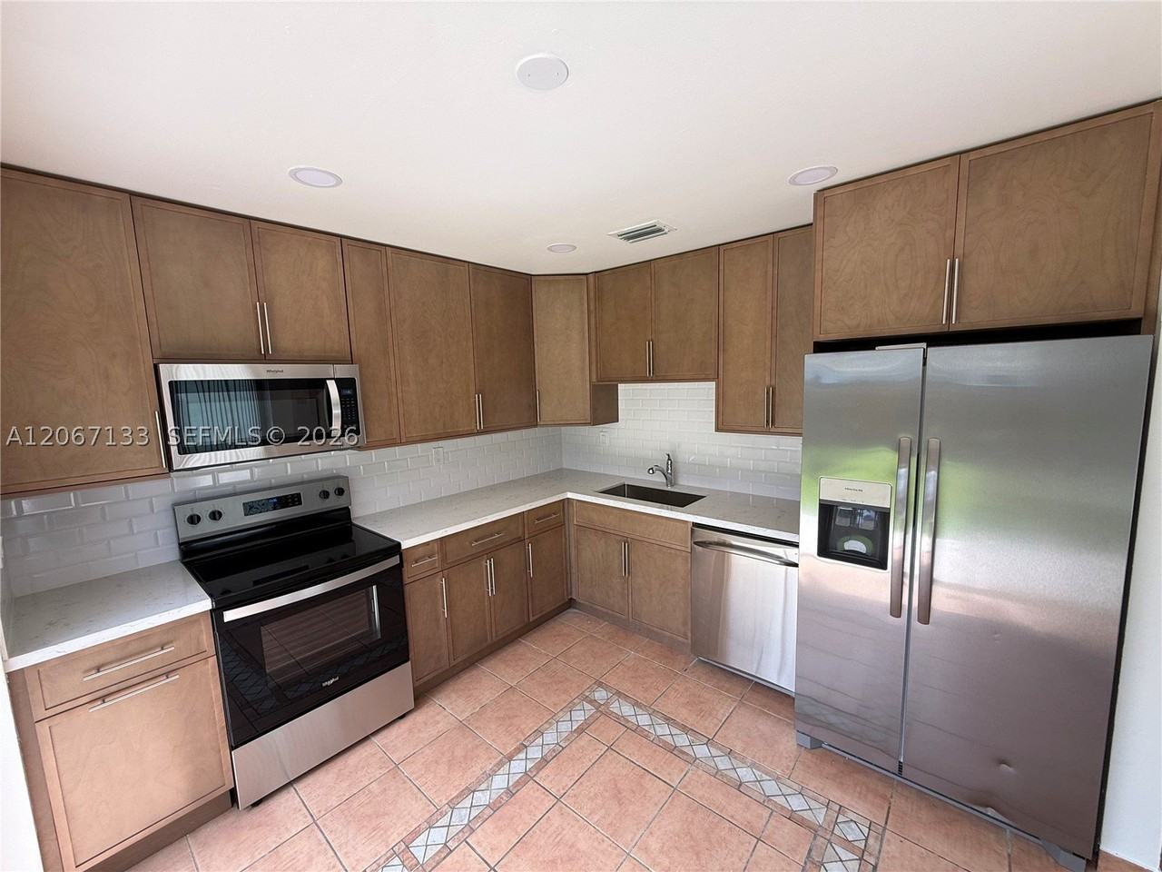 11759 Sw 117th Pl - Photo 2 of 24