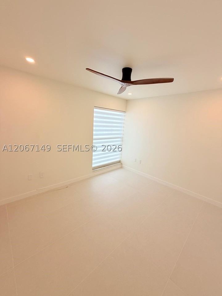 1220 Euclid Ave #2 - Photo 6 of 13