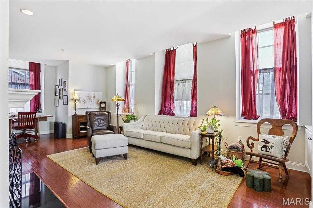 1515 Lafayette Ave #114
