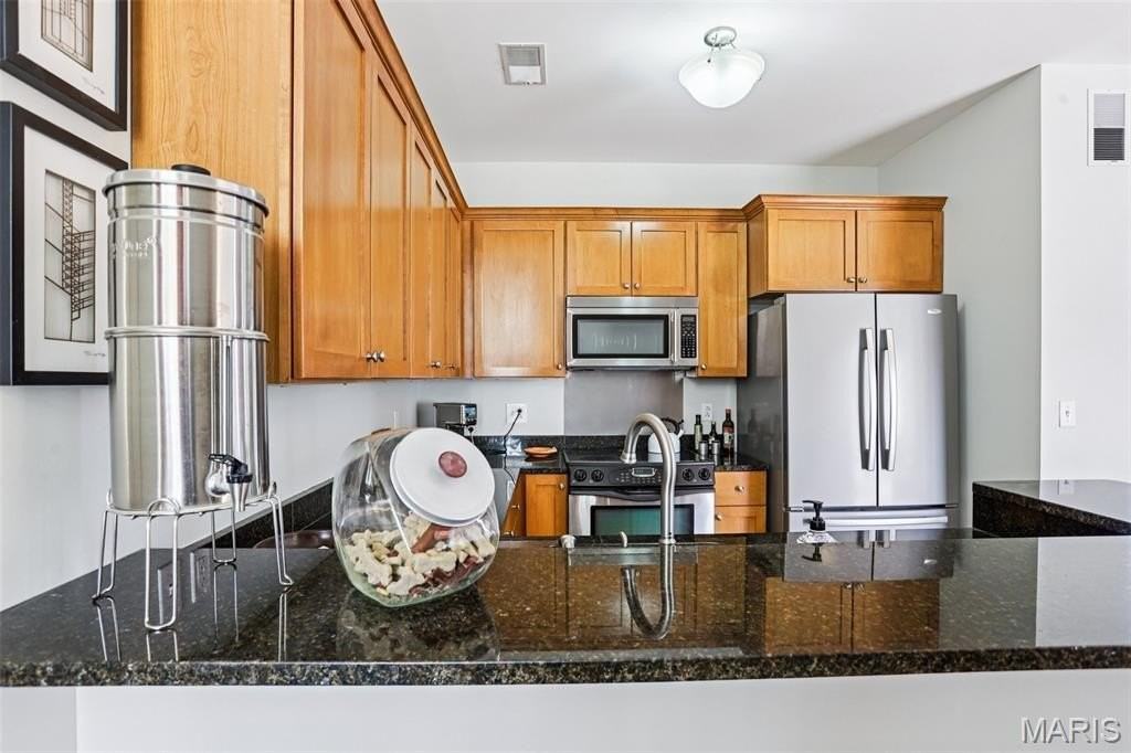1515 Lafayette Ave #114 - Photo 4 of 25